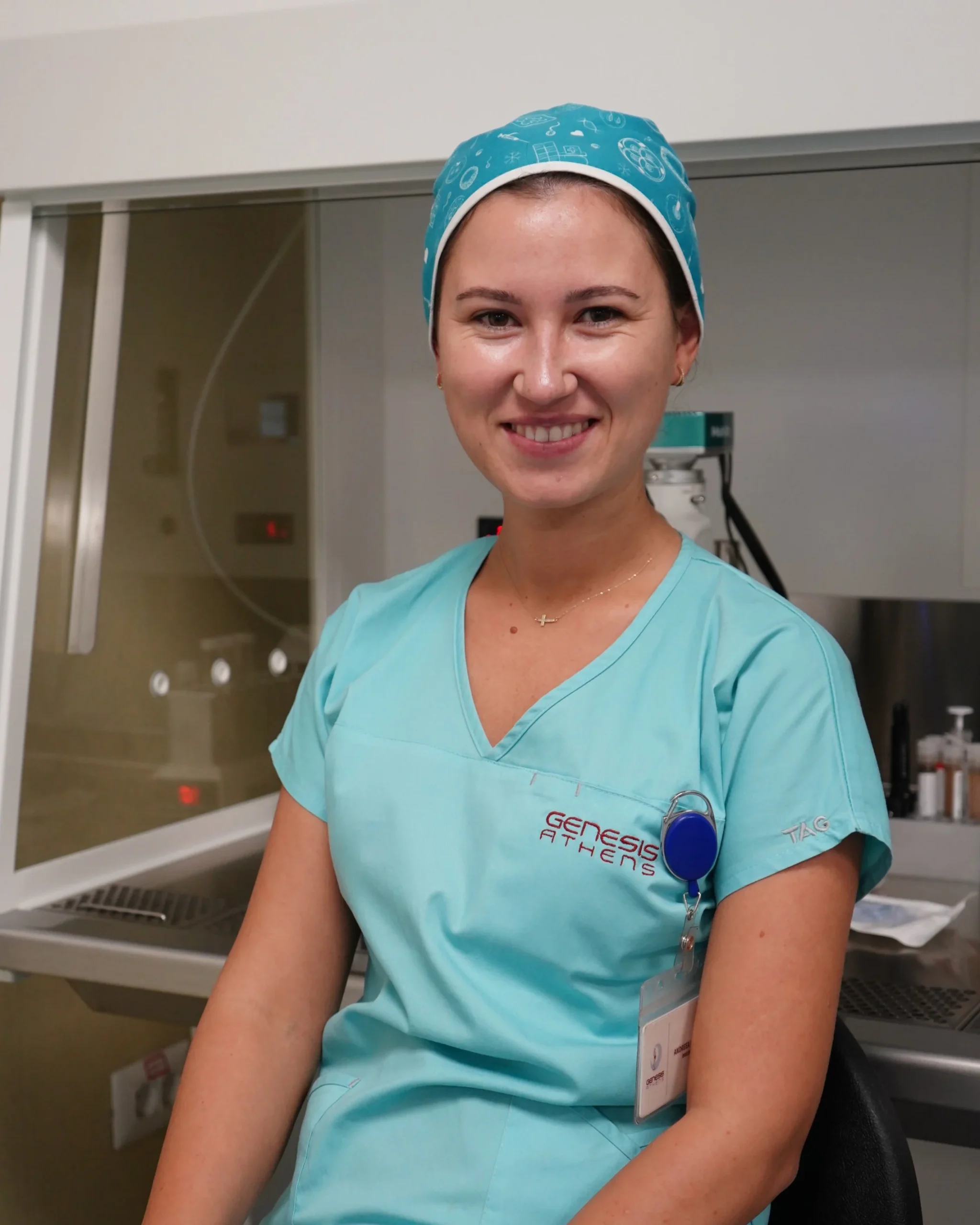 chita-andreea-biolog-embriolog-laborator-fiv-spitalul-metropolitan-bucuresti